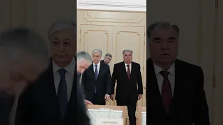 Президент Казахстана и Президент Таджикистана провели переговоры в расширенном составе. Новости