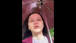 Я иду под зонтом с закрытым ртом😅 мс горемыка #rain #umbrella #funnyshorts