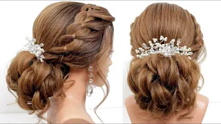 Свадебная прическа: низкий пучок с косой для средних и длинных волос.