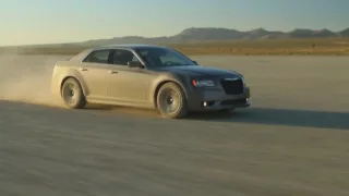 First Test: 2012 Chrysler 300 SRT8