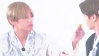 [Taekook moments] Run BTS ep.22 | Hanbok 171004