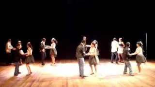 Dança dos anos 60 - Lacinho Cor de Rosa - E.E.Profª Vera Athayde Pereira (CEU)