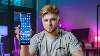 Это самый длинный смартфон – распаковка Xperia 1