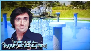 Let The Games Begin! | Total Wipeout UK | S01 E01 | Full Episodes | Thrill Zone