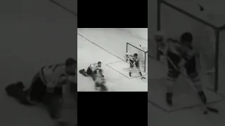 Frank Mahovlich Scores a Great Goal!!! (Leafs vs Bruins,1966) #leafs