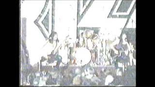 KISS LIVE PT 1 KISS KONVENTION TORONTO 1995