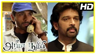 Arima Nambi Movie Scenes | JD Chakravarthy tracks Vikram Prabhu | Priya calls press to the mall