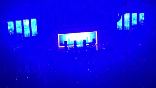 Robbers Live The 1975 (London O2 Arena)