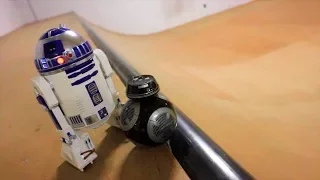 STAR WARS DROIDS AT THE SKATEPARK!