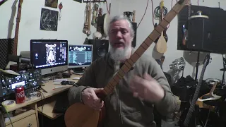 Baglama Saz - Introduction to micro tones /quarter tones and how to use them.