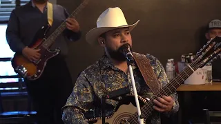 Los Hnos Rodriguez  El Gallo Pobre(en vivo)  En la union hace la  fuerza #2