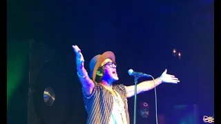 Yelawolf-I Just Wanna Party (Live in Brooklyn)