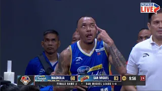 Abueva gets into a heated exchange with SMB’s head coach | PBA Season 48 Commissioner’s Cup