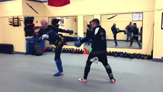 Sanda Kickboxing - Leg Catch & Takedown Technique