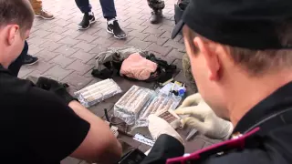 У Києві міліціонери затримали трьох осіб, які перевозили зброю