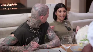 Kourtney does the dishes nAKeD just because THE KARDASHIANS S2 E4