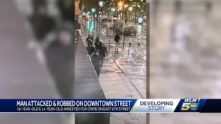 Video shows assault, robbery of victim by mob of people in downtown Cincinnati