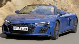 2022 Audi R8 Spyder V10 RWD Performance Mountain Drive in Ascari Blue