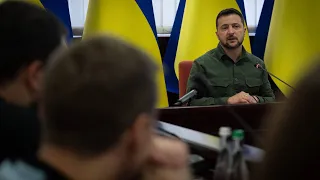 Президент відповів на запитання студентів навчальних закладів сфери фізичної культури і спорту