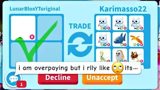 😱😳WOAH! THEY OVERPAID AND GAVE ME 12 NEON LEGS FOR MY OLD VALUABLE PET! ADOPT ME TRADING #adoptme