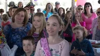 Why Hundreds of Strangers Came to 10-Year-Old Mackenzie's Birthday Party