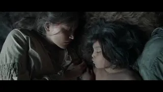 Leonardo DiCaprio in The Revenant speaking Sahnish (Arikara)