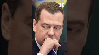 Медведев реально сходит с ума: Быков о психологической травме