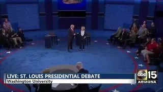 Presidential Debate - Finally, the handshake - Hillary Clinton Donald Trump