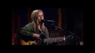 Avril Lavigne - Don't Tell Me (Acoustic) Live On The Panel 21-07-2004