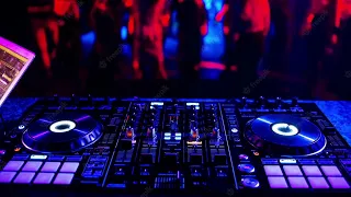 Tiësto & Dallask vs. KURA - Show Me Nothing Else Matters (DJ Edü Mashüp)