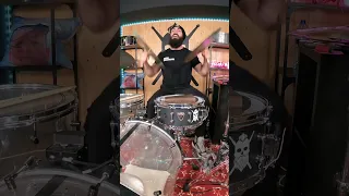 PLAYING DRUMS WITHOUT HANDS!