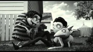 Frankenweenie | puppet hospital featurette (2012) Tim Burton