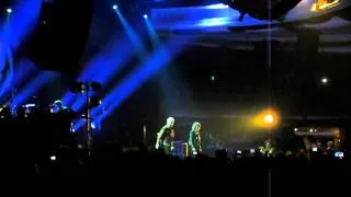 Offspring's Dexter with Emily Armstrong of Dead Sara - "Gone Away"  In Hollywood, CA on 10-5-12 .avi