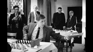 My 60 Memorable Games: Edgar Walther vs Bobby Fischer - Zurich (1959) #33