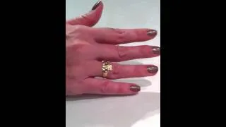 How to wear a Claddagh ring