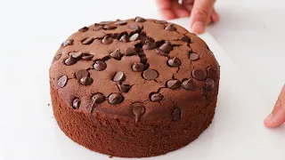 A new way to make brownie cake! Best chocolate cake I've ever had! Extremely soft and delicious
