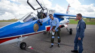 Départ et retour de la Patrouille de France à l'Aéroport de Lannion pour la démo de Perros-Guirec