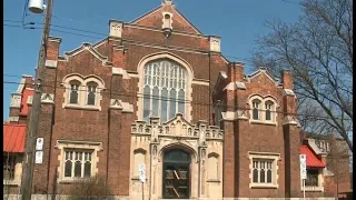 Deciding the fate of St. Giles church