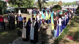 "СНЯТИНСЬКА ВЕЖА" День Незалежності. Покладання квітів до пам'ятника. Снятин 2017р.