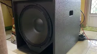 B&C 18TBW100 in action HARD BASS