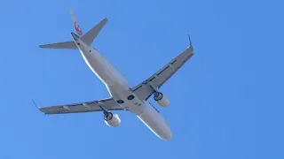 Itami Airport ● Close-up view of airplane landing scene [11th] Photographed on January 12, 2024