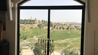Lou Engle sharing in Jerusalem
