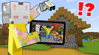 Using CCTV CAMERAS To Cheat In HIDE and SEEK | Minecraft PE