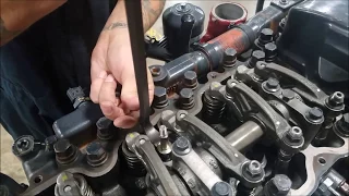 How to Check fuel INJECTORS on a mack 427