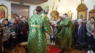 Литургия в Вербное воскресенье. Служит епископ Митрофан. 28.04.2024