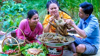 Cooking Turkey Berry Whole Goose Recipe - Delicious Pea Eggplant Food in Village - Kitchen Foods