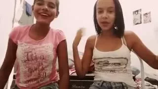 Tag: uma palavra uma música com a amiga