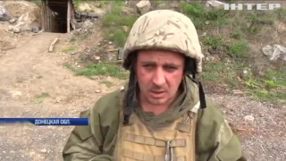 Война на Донбассе: противник накрыл Новотроицкое огнем