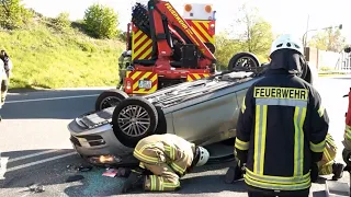 Unfall bei Brinkum: B6 am Samstag gesperrt – Auto über Kopf