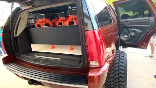 CRAZIEST FLEX I HAVE EVER SEEN IN THIS GIRLS ESCALADE IS BACK AND LOUDER!